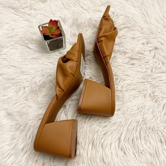 Open Edit Nordstroms Cora Tan Twisted heel slide sandal women size 6, 9, 9.5, 10 - Picture 6 of 8